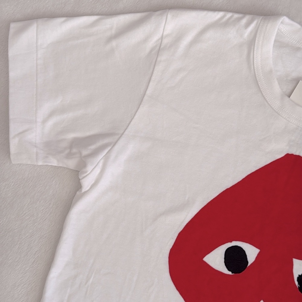 {NWT} PLAY Comme des Garcons | Camo Mirror Double Upside Down Heart T-shirt (L) - Picture 2 of 14